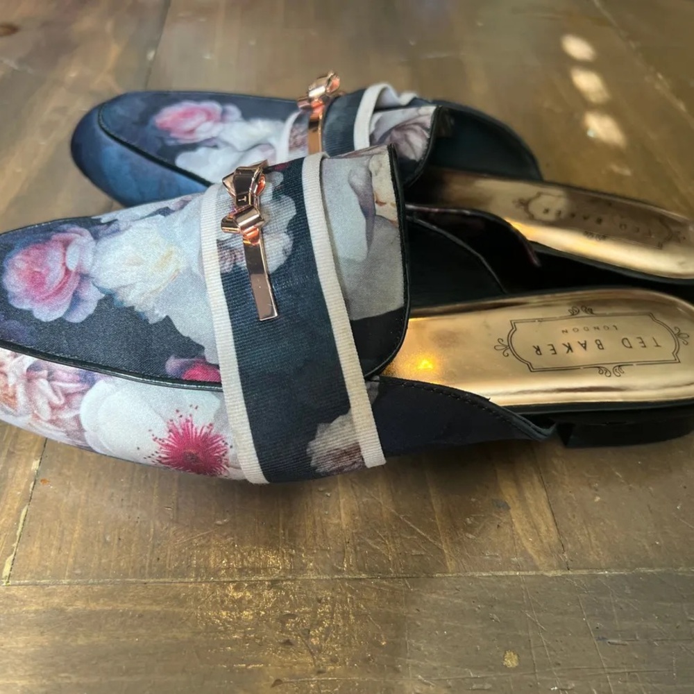 Ted Baker Floral Mules Black Bow Slide Loafers Womens 5 5.5 - Picture 3 of 4